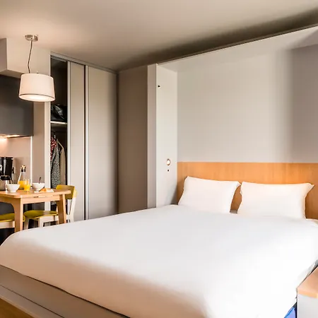 Hotel Adagio Access 3*