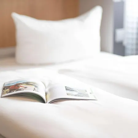 Adagio Access Hotel 3*
