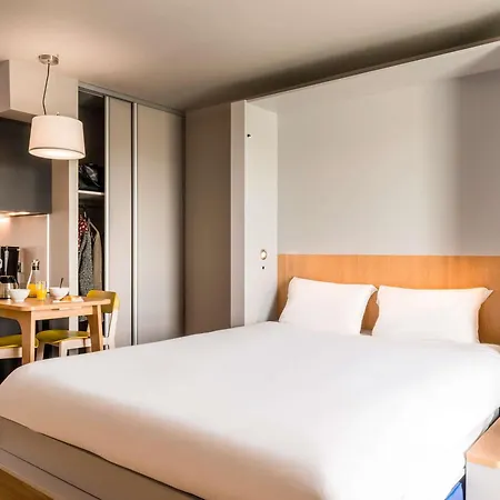 Hotel Adagio Access 3*