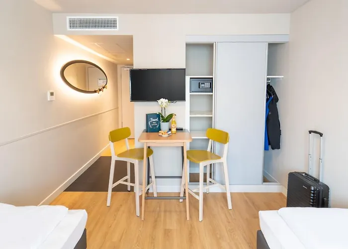 Hotel Adagio Access 3*